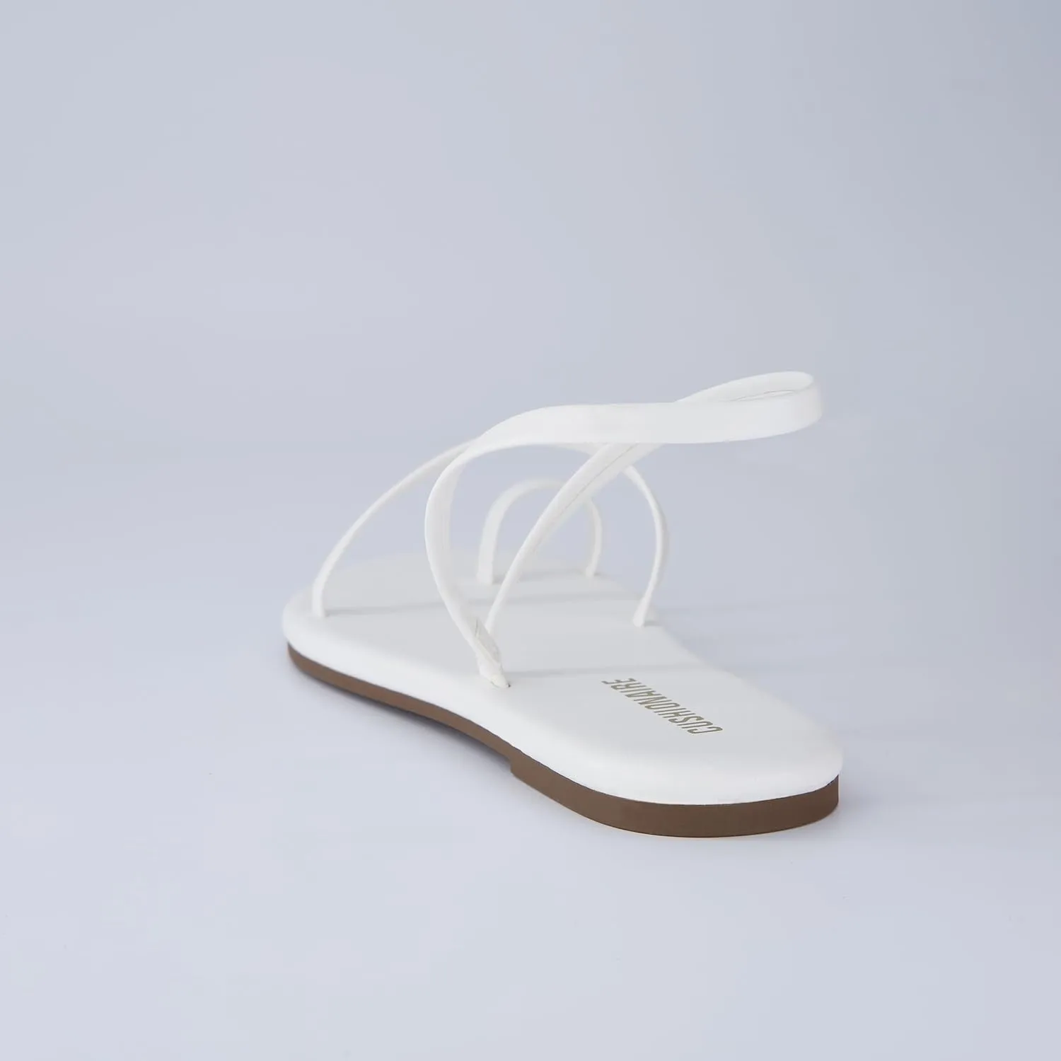 CUSHIONAIRE CHAI Women??s Strappy Sandals ?C Flat Sandals for Women, Comfortable Beach Sandals, Summer Slip-On Shoes, Casual Dressy Sandals